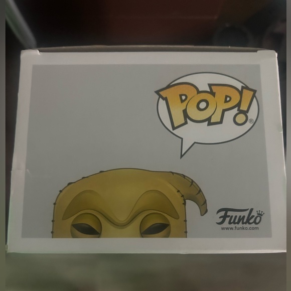 Oogie Boogie Diamond Funko Pop - Picture 2 of 5